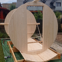 budowa sauny ogrodowej Beczka